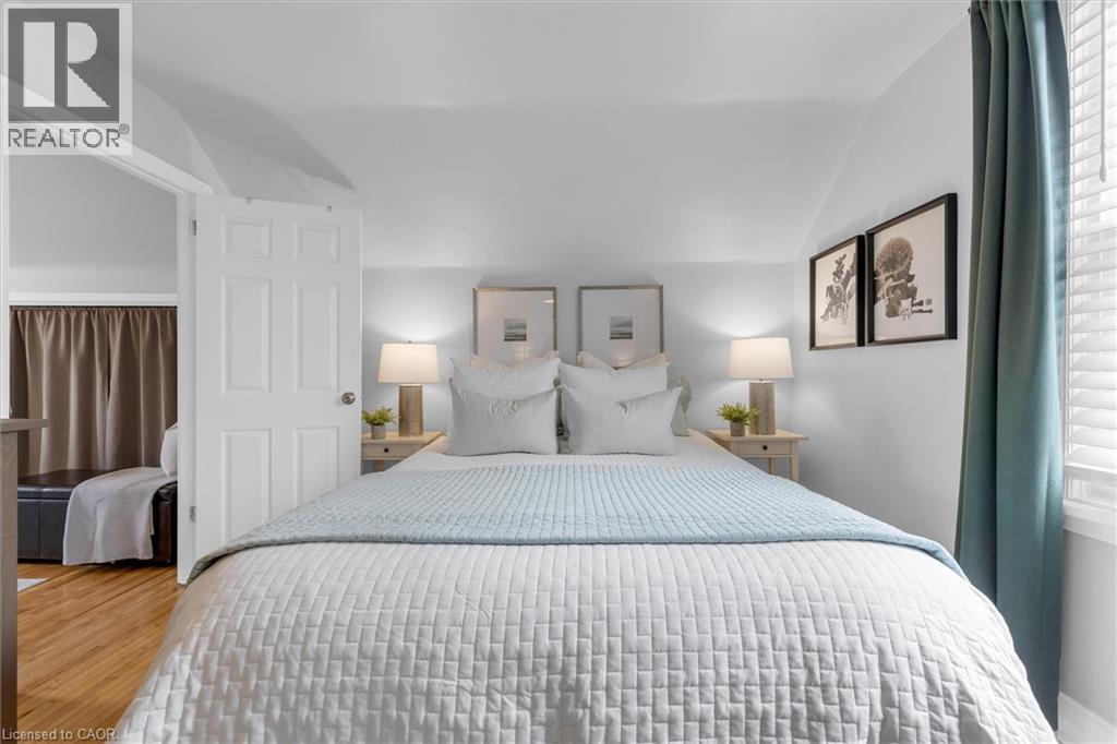 189 EAST 14TH Street — photo 19