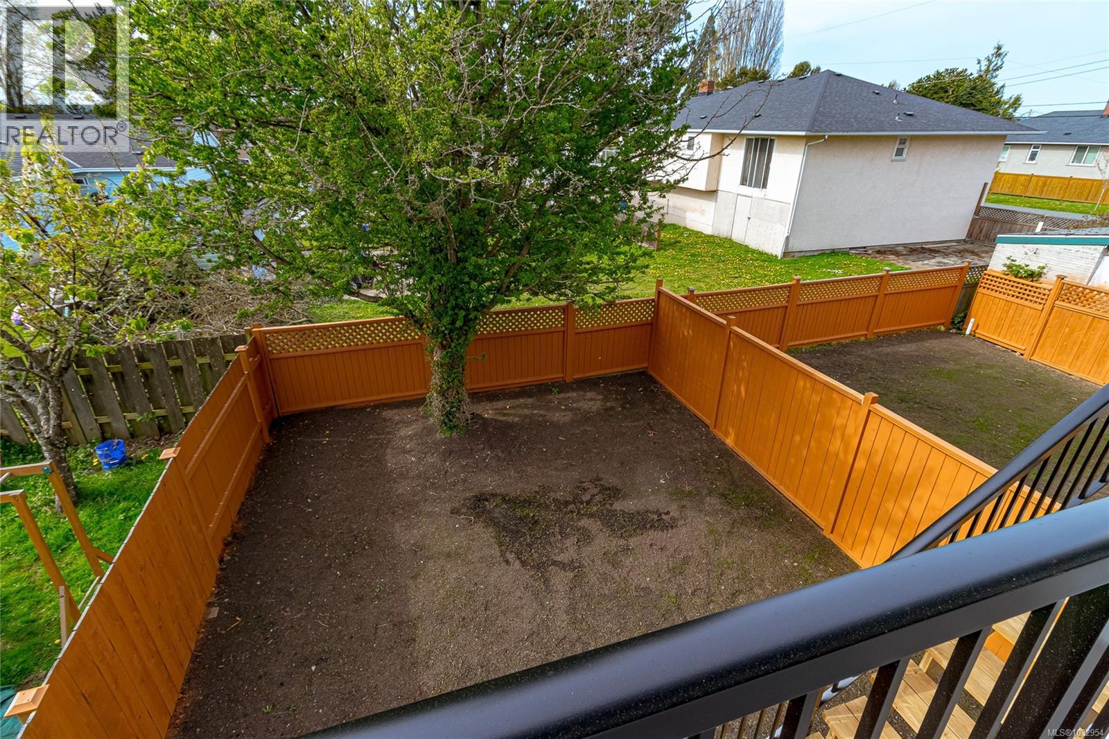 # 1 95 Battleford Avenue, Saanich