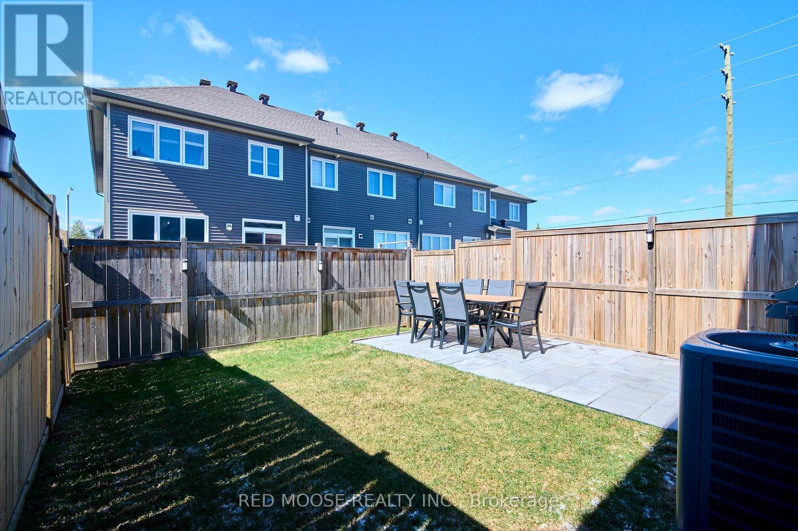 730 SORA WAY — photo 33