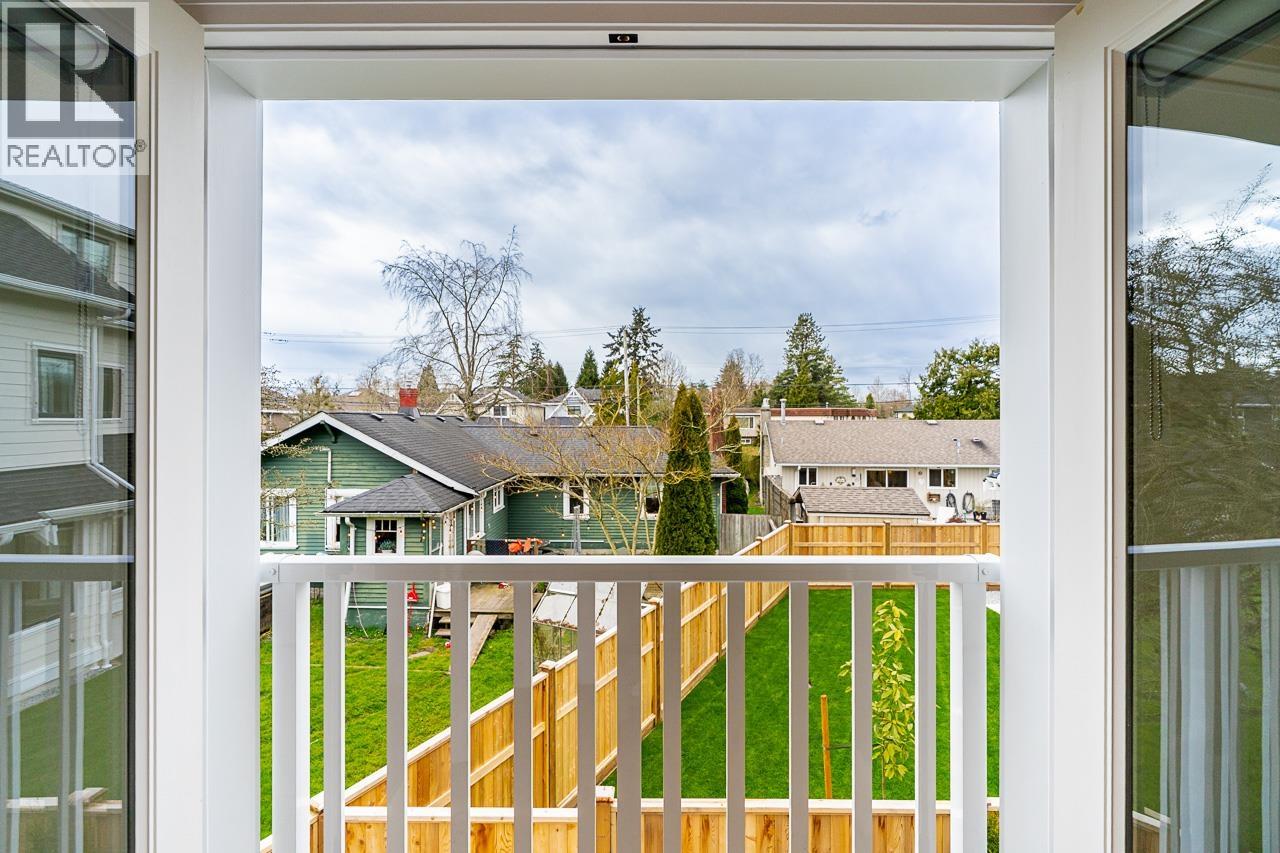 #2-5411 CRESCENT Drive, Delta
