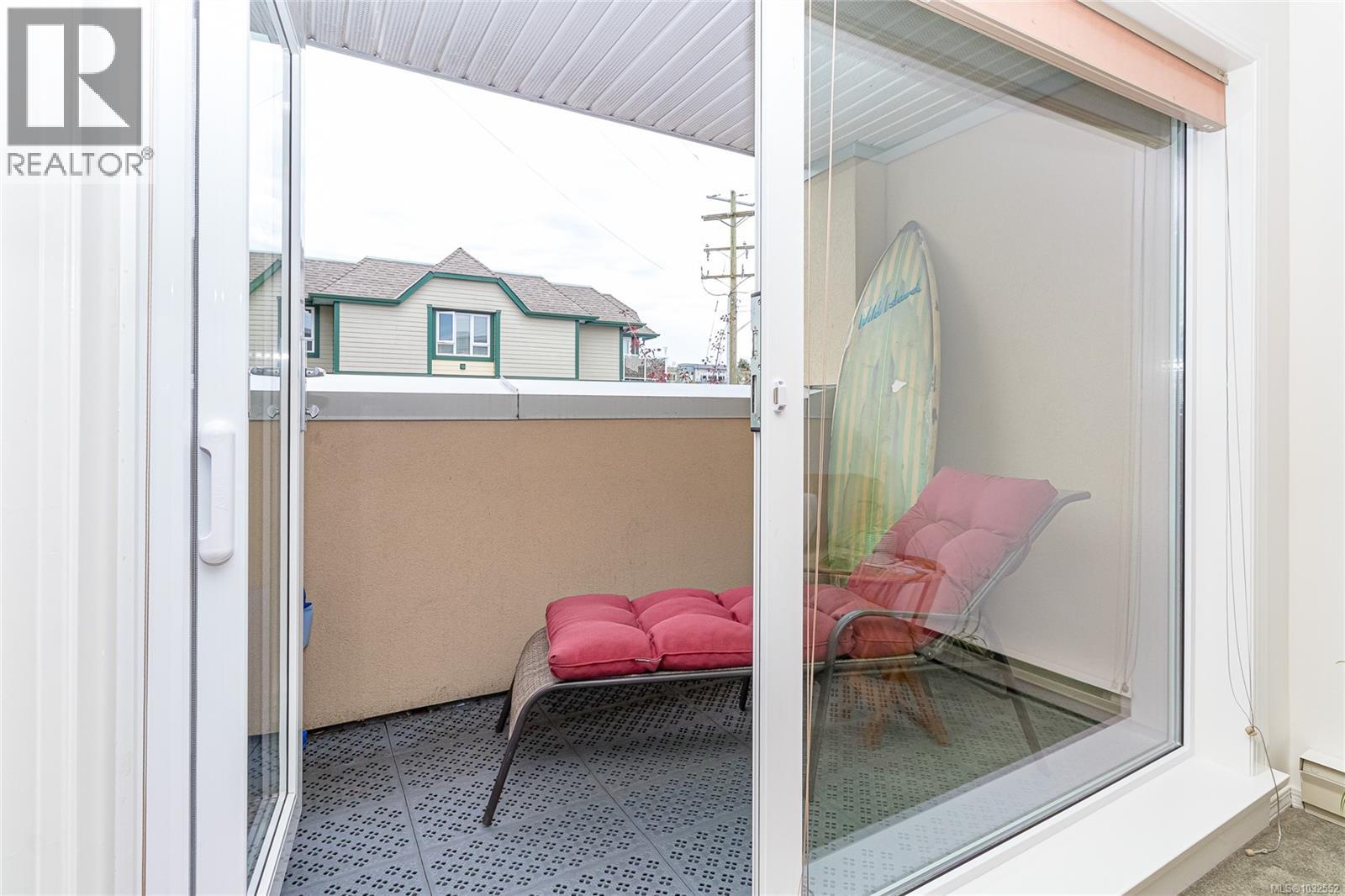 #204 2490 Bevan Ave - 20