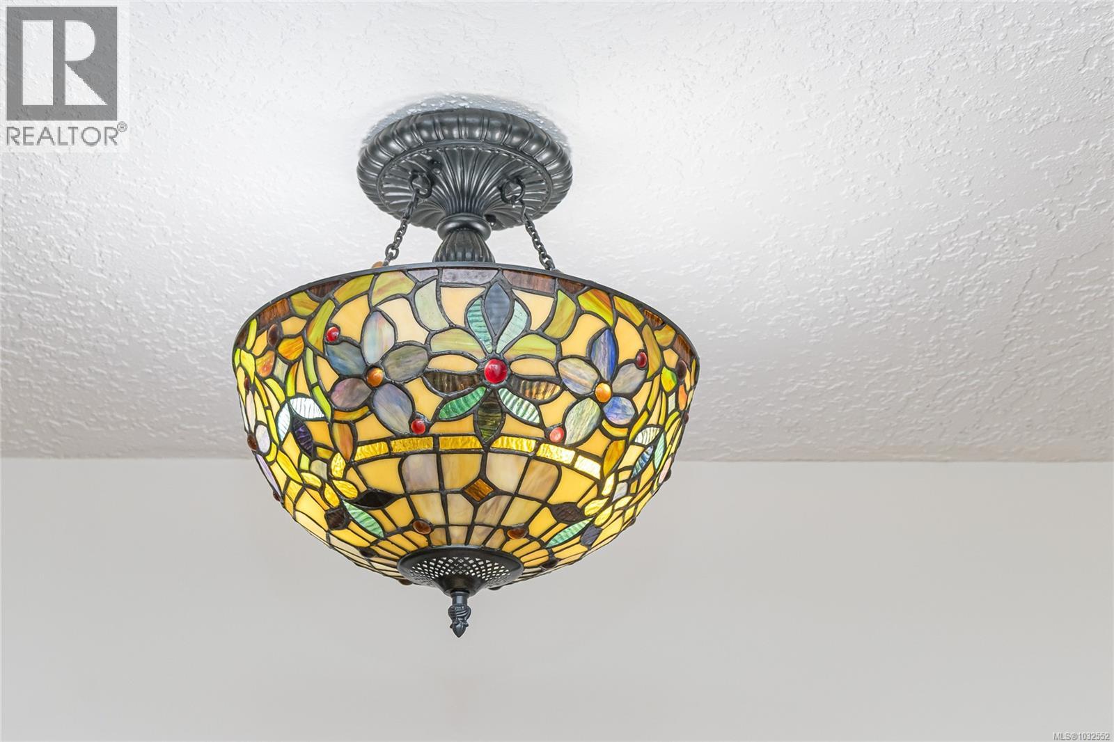 #204 2490 Bevan Ave - 23