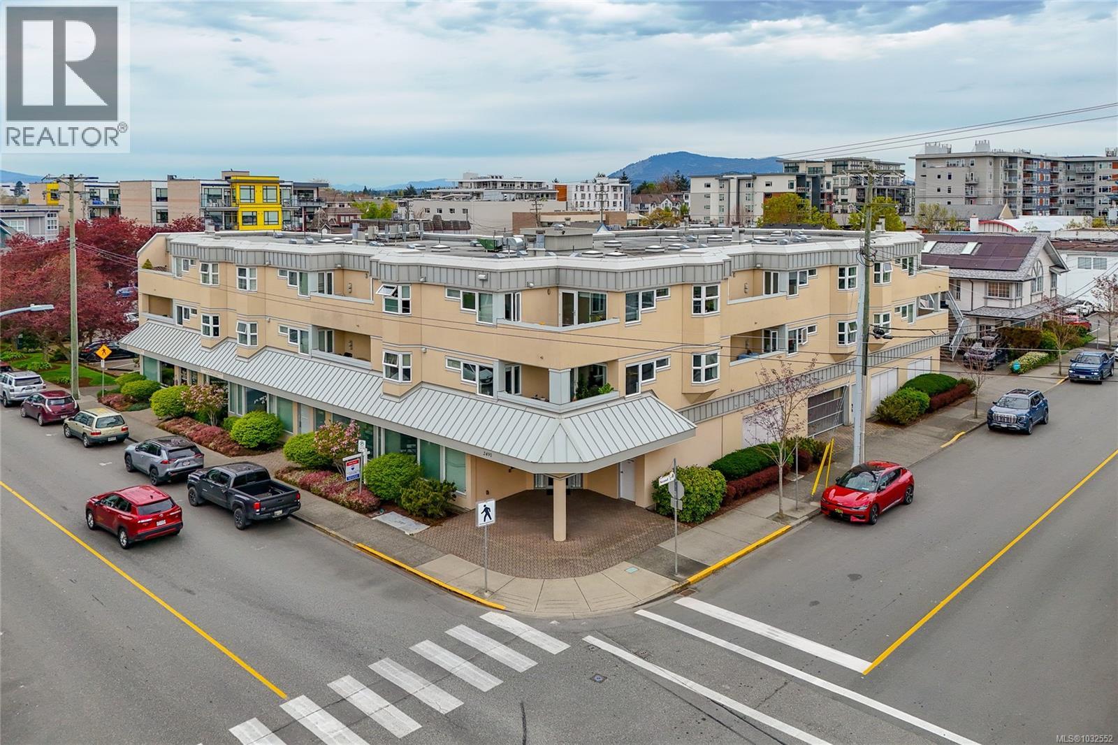 #204 2490 Bevan Ave - 27