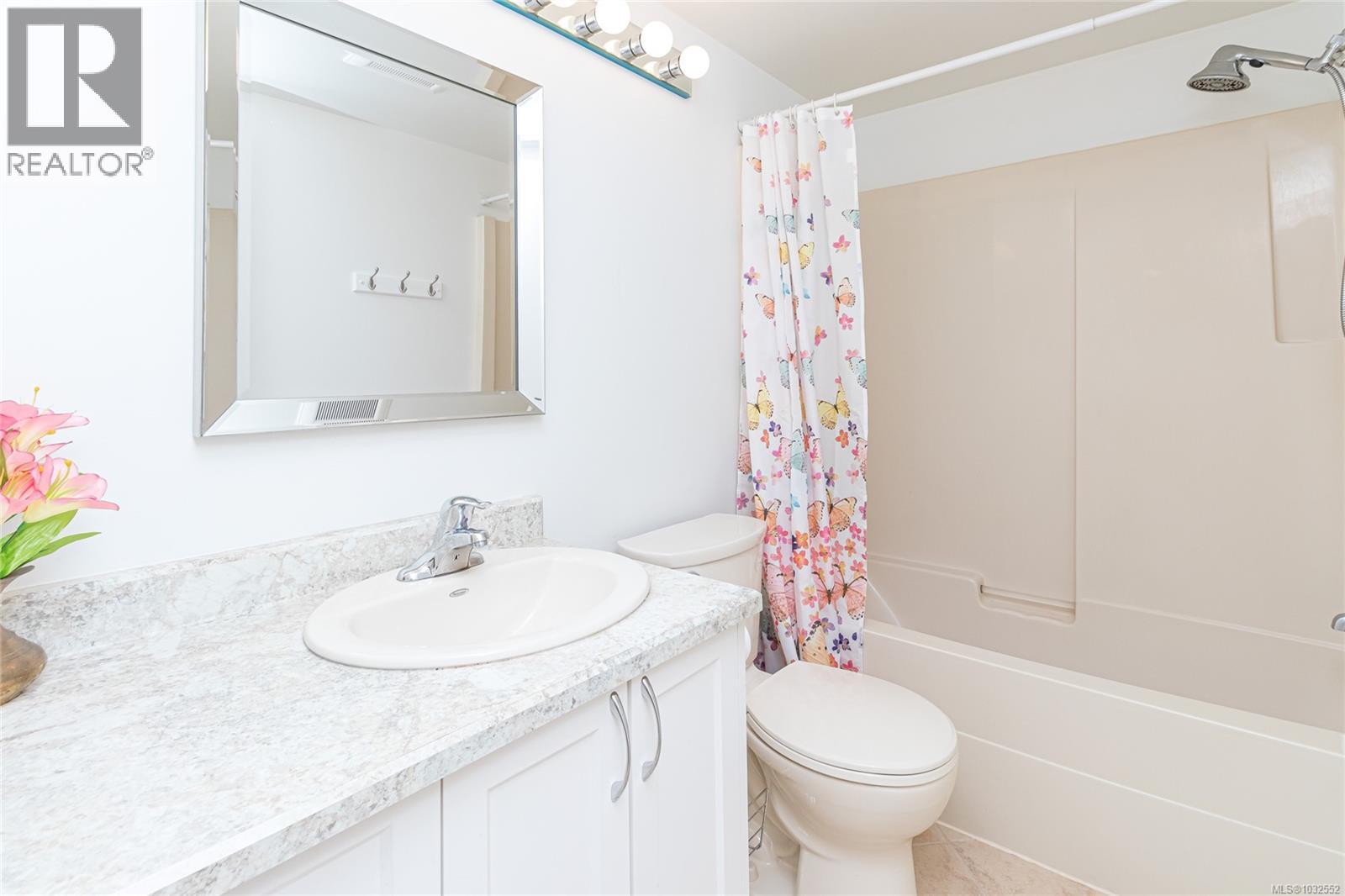 #204 2490 Bevan Ave - 18