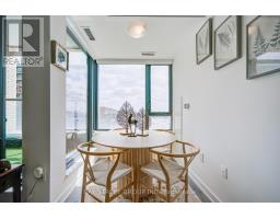 210 - 120 Eagle Rock Way, Vaughan, ON L6A5C2 Photo 16