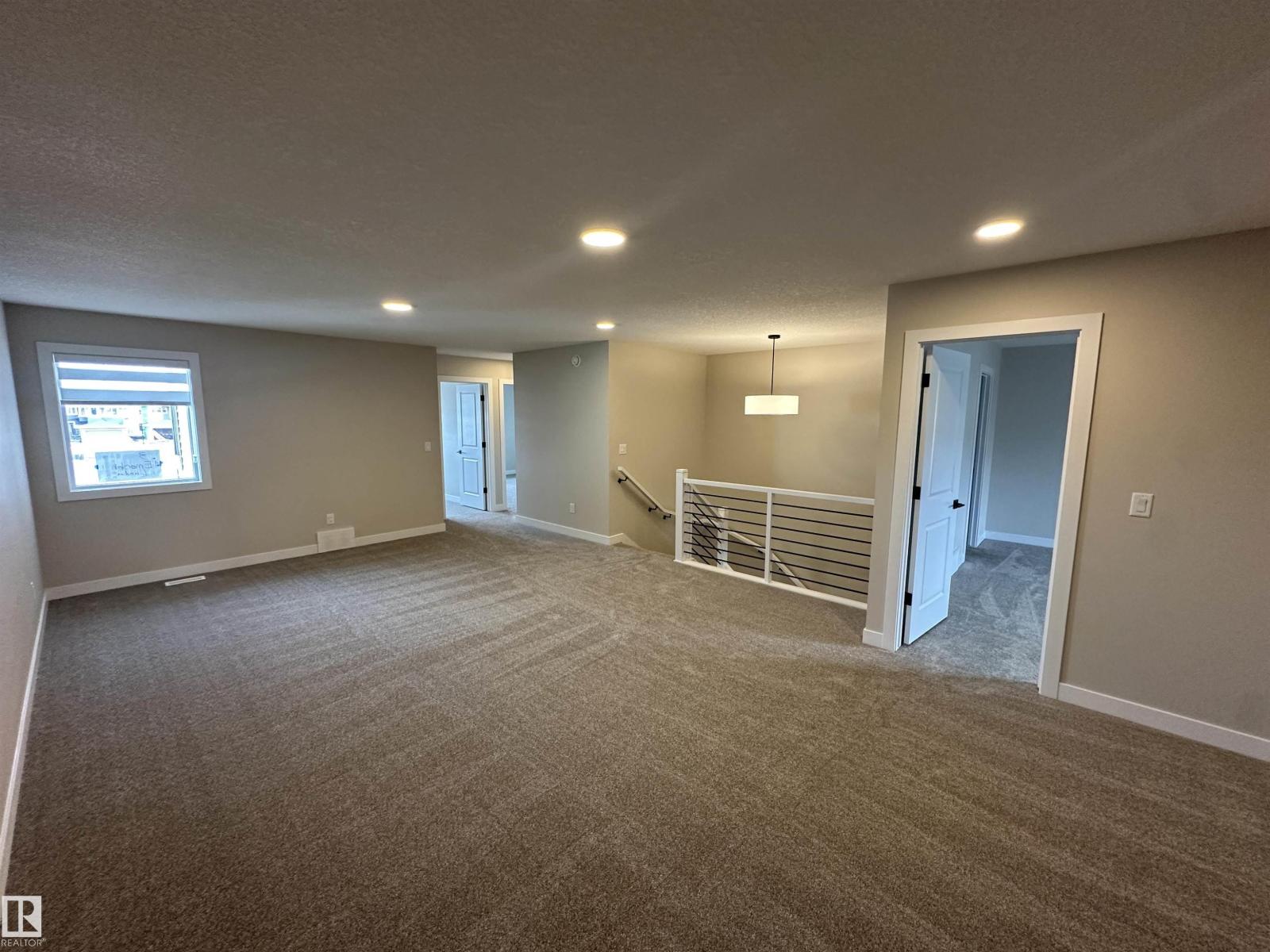 227 RAVINE DR, Devon