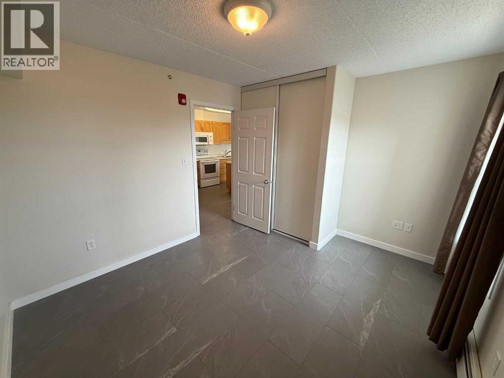 #204 228 PEMBINA AVENUE - 12