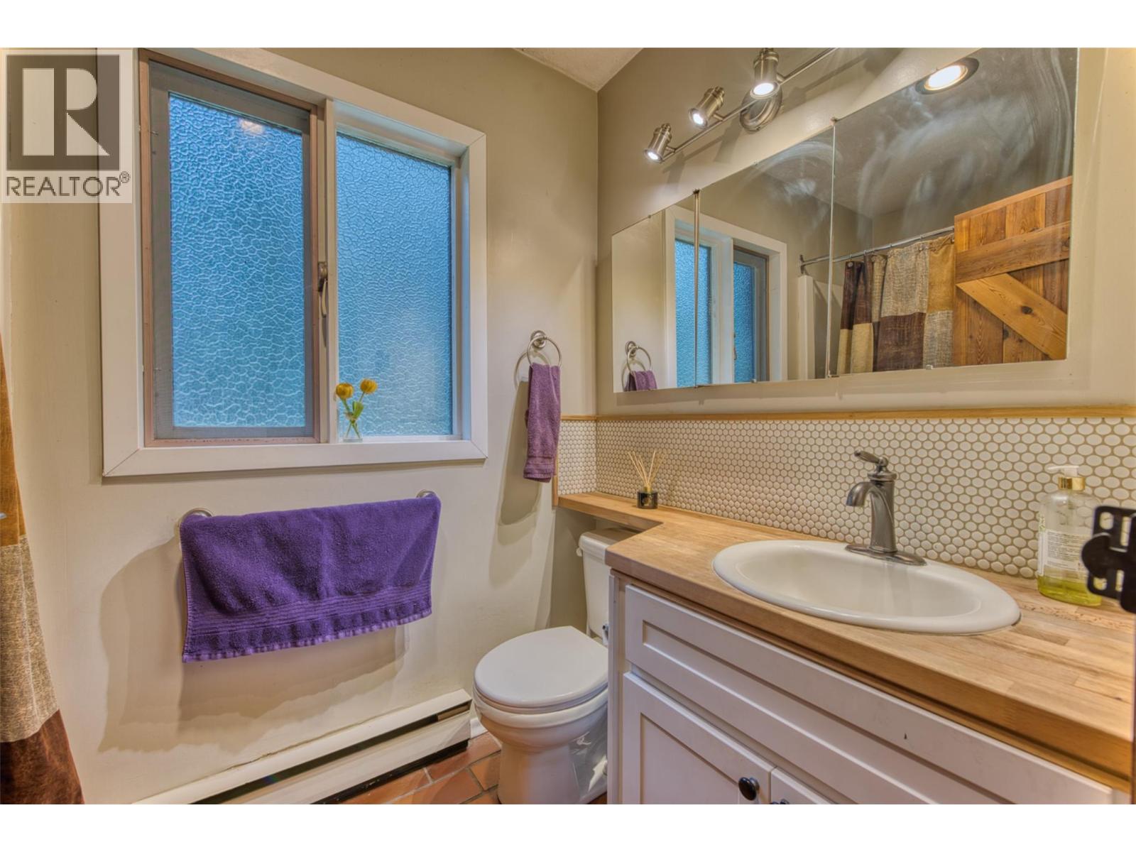 4452 Sleepy Hollow Road, Armstrong