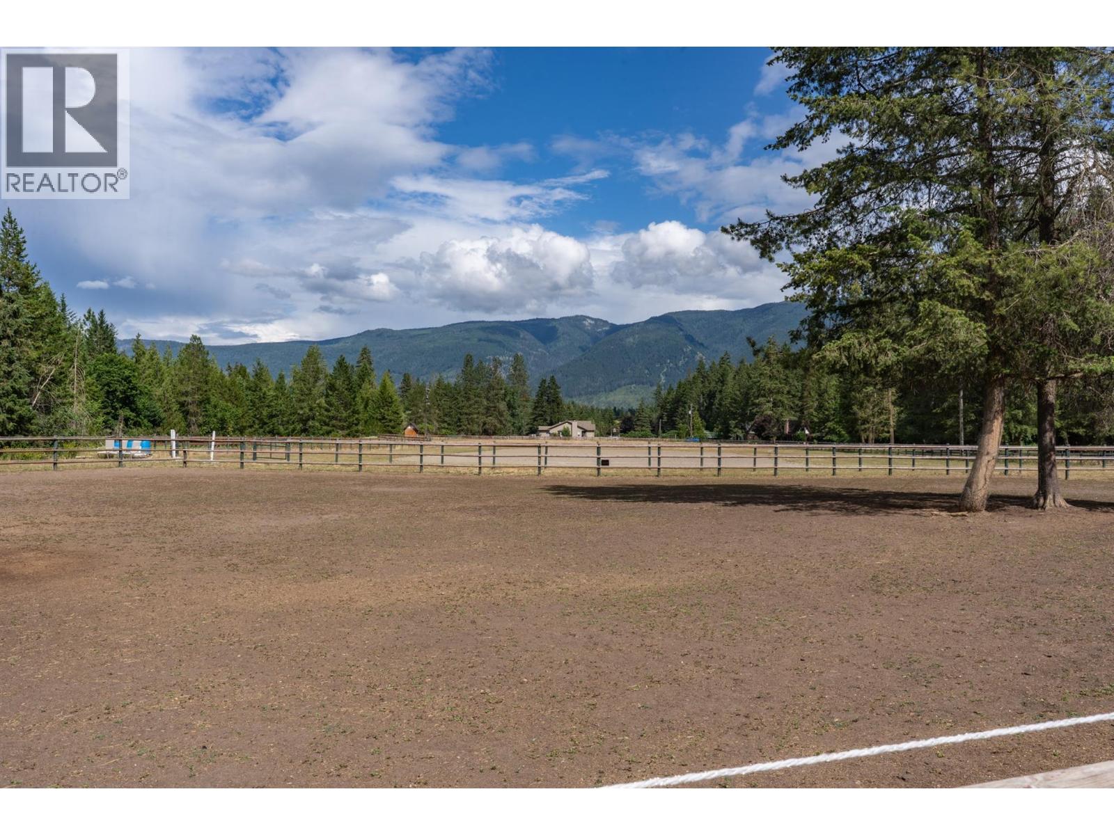 4452 Sleepy Hollow Road, Armstrong