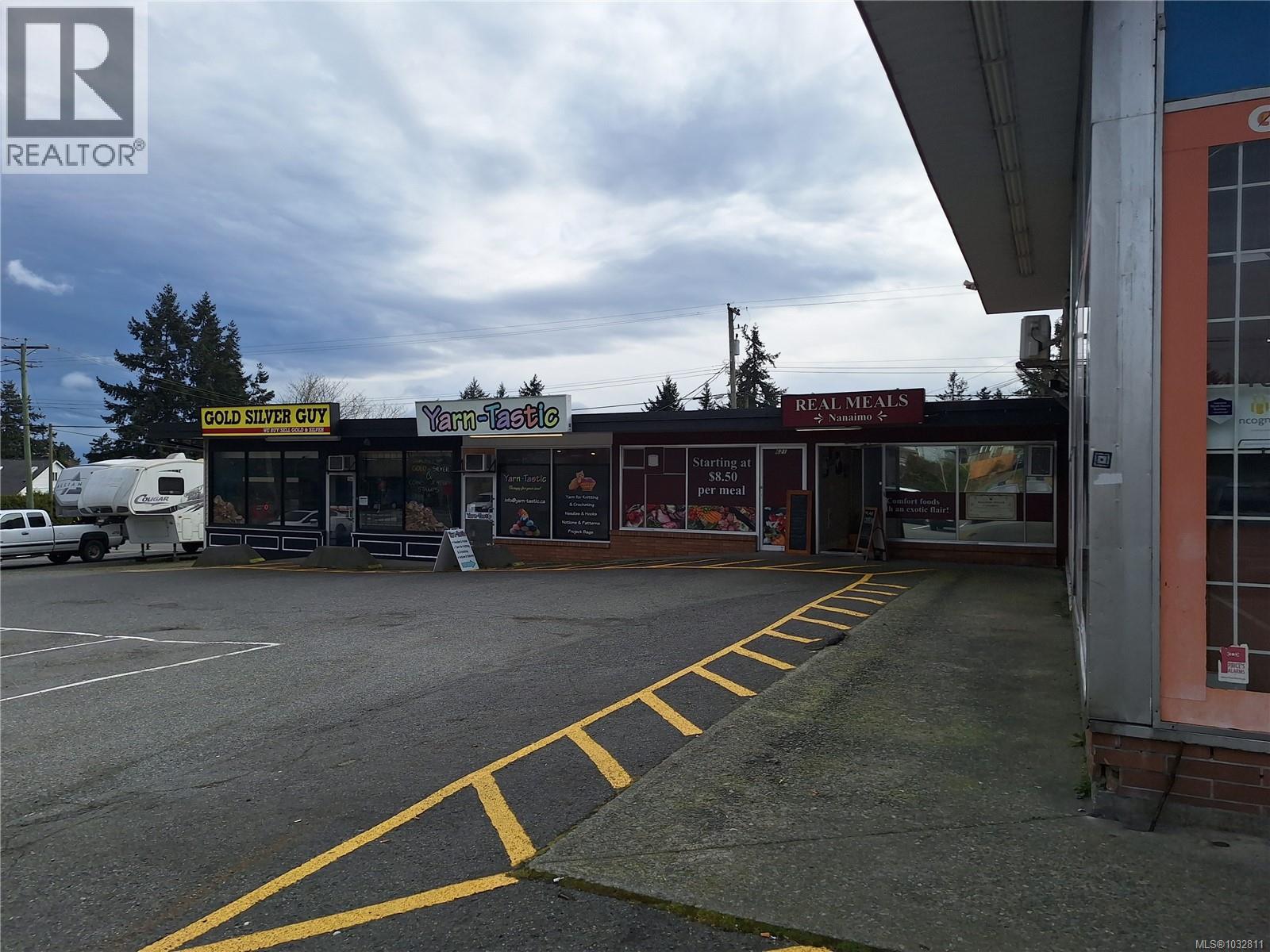 615 Townsite Rd, Nanaimo