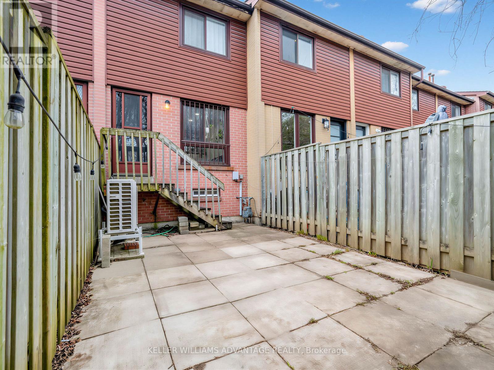 #159 275 BROADVIEW AVENUE - 22