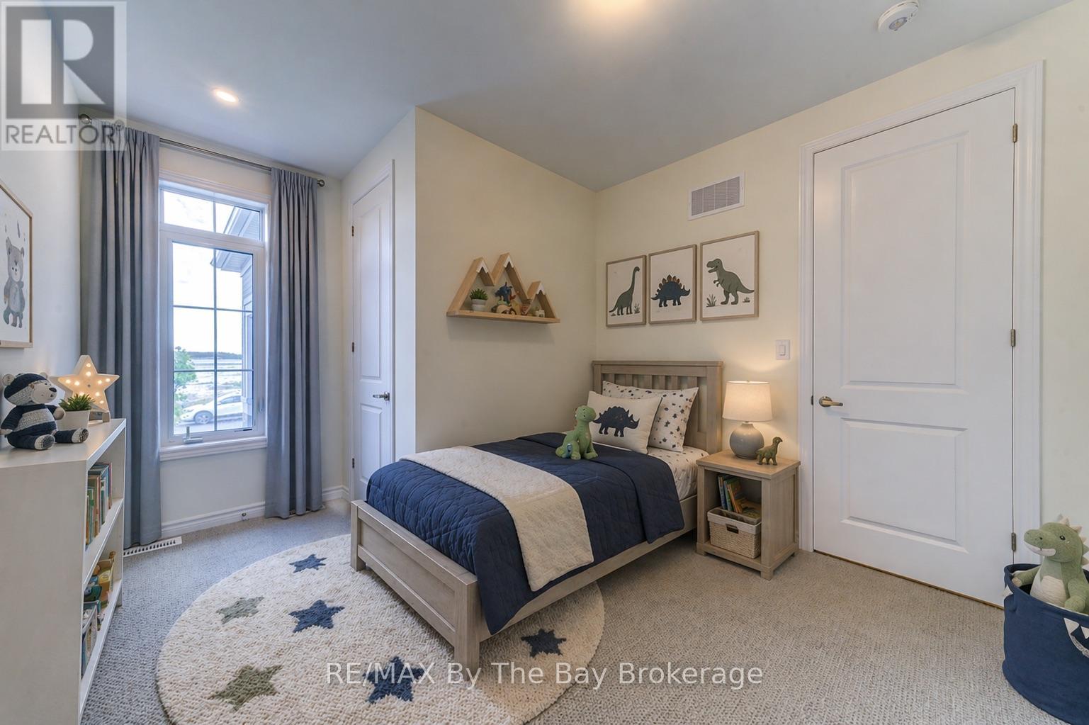 15 SUN VALLEY AVENUE - 10