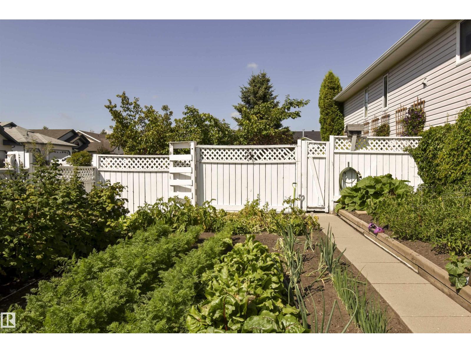 1 Heritage PT, Stony Plain