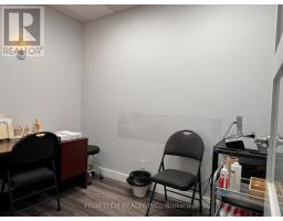 6 - 250 Cochrane Drive, Markham, ON L3R8E5 Photo 9