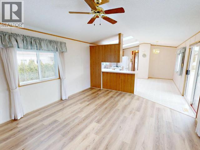 204-7575 DUNCAN STREET - 6