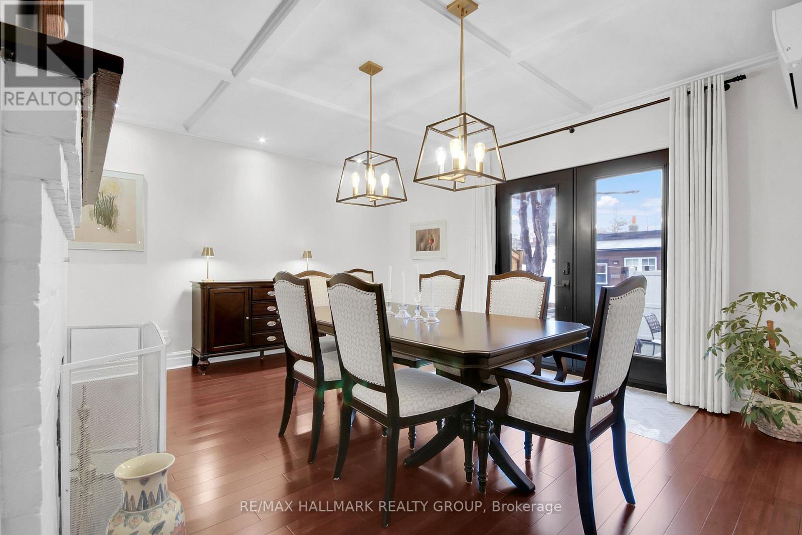 24 MORRIS STREET - 10