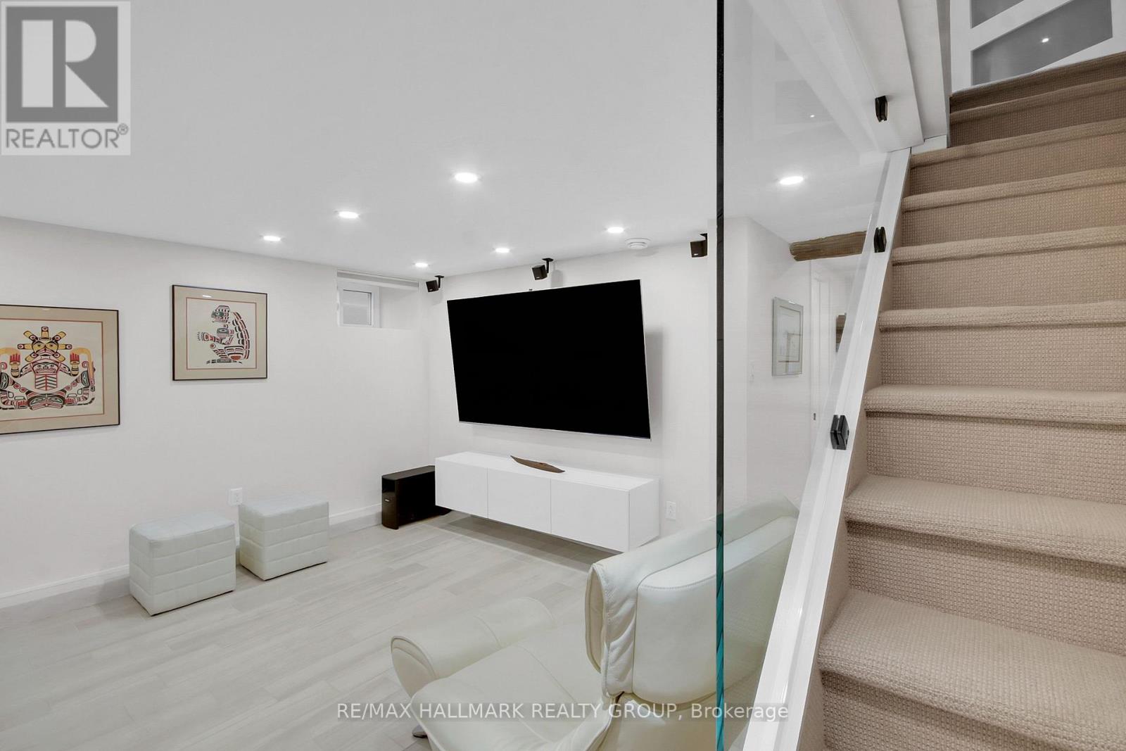 24 MORRIS STREET - 21
