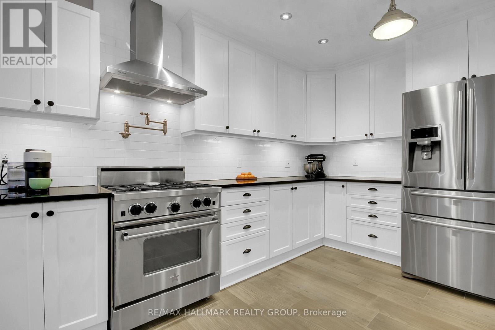 24 MORRIS STREET - 6