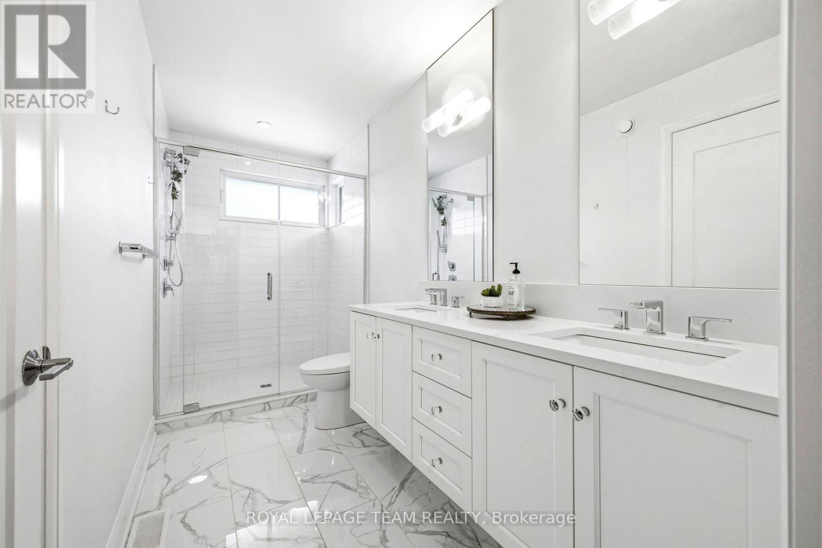 526 EDISON AVENUE - 21