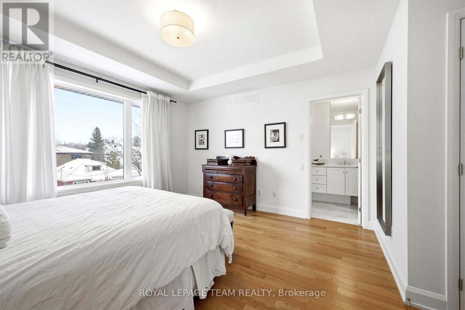 526 EDISON AVENUE - 18