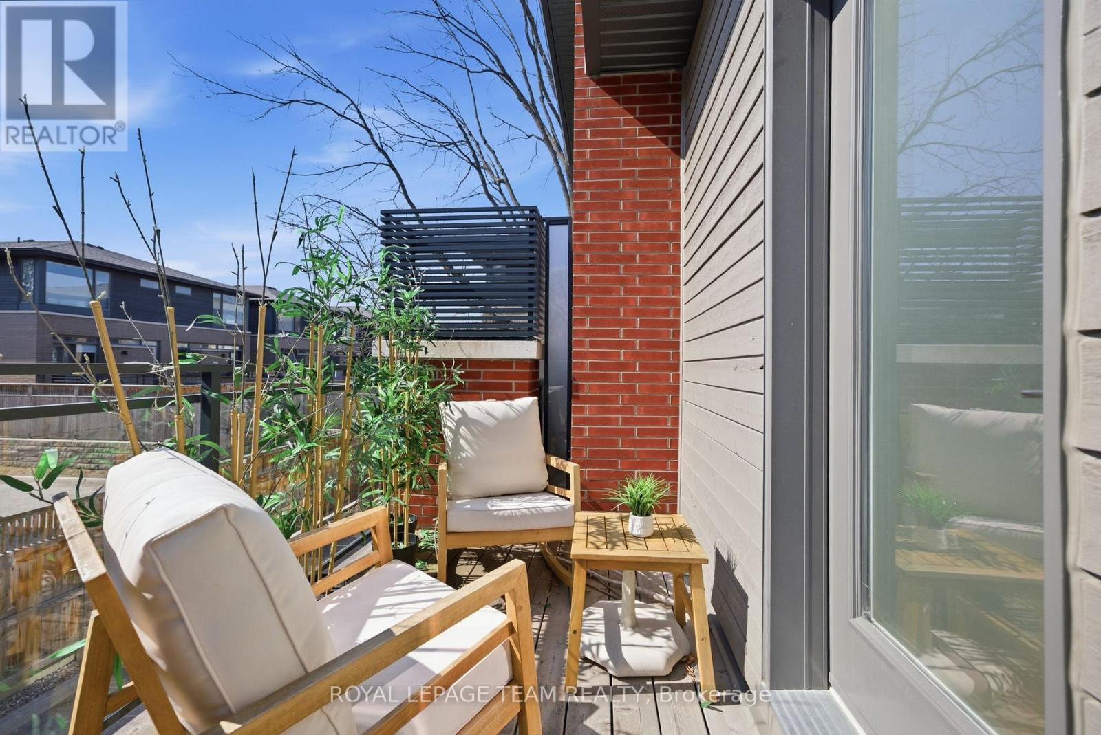 526 EDISON AVENUE - 34