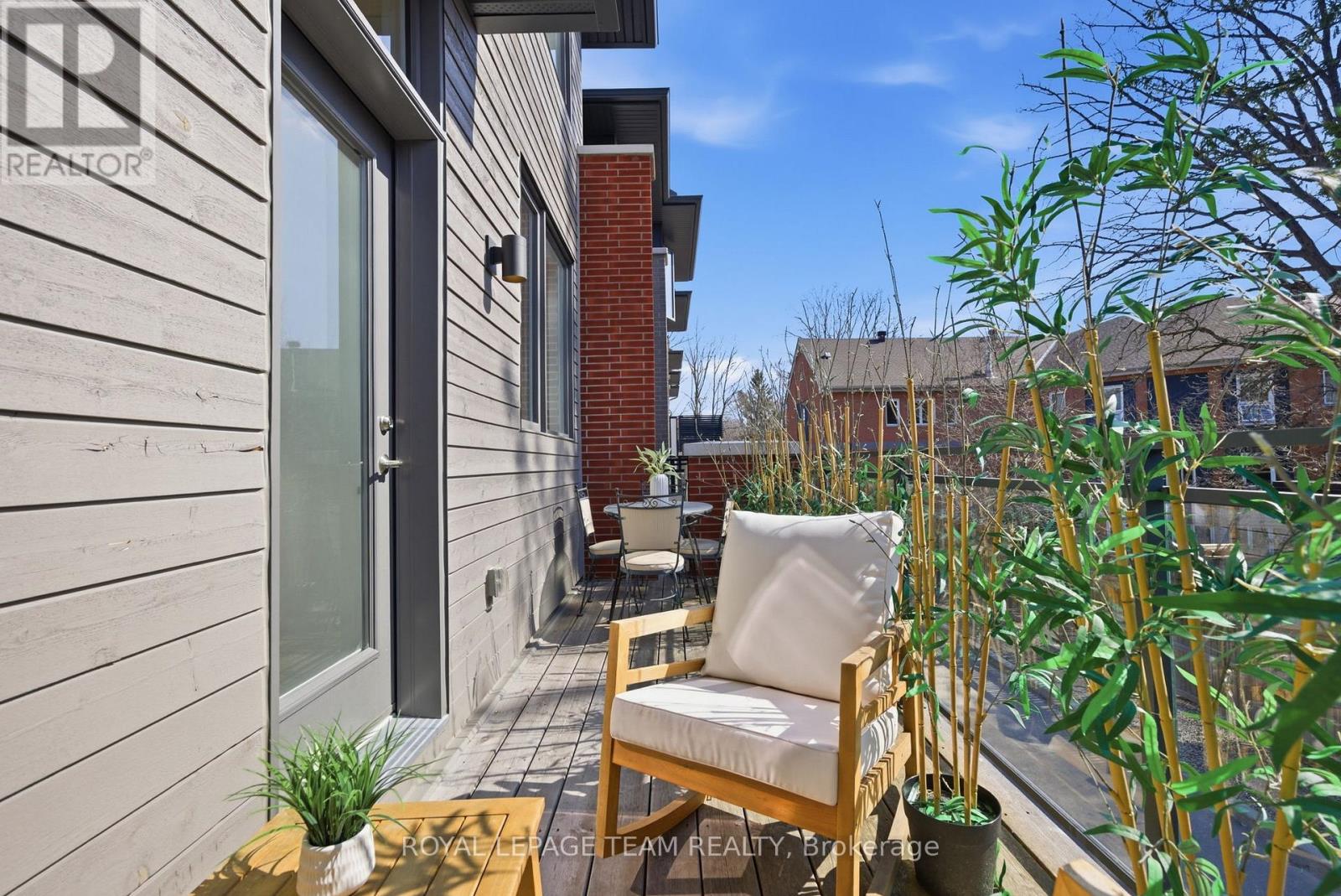 526 EDISON AVENUE - 35