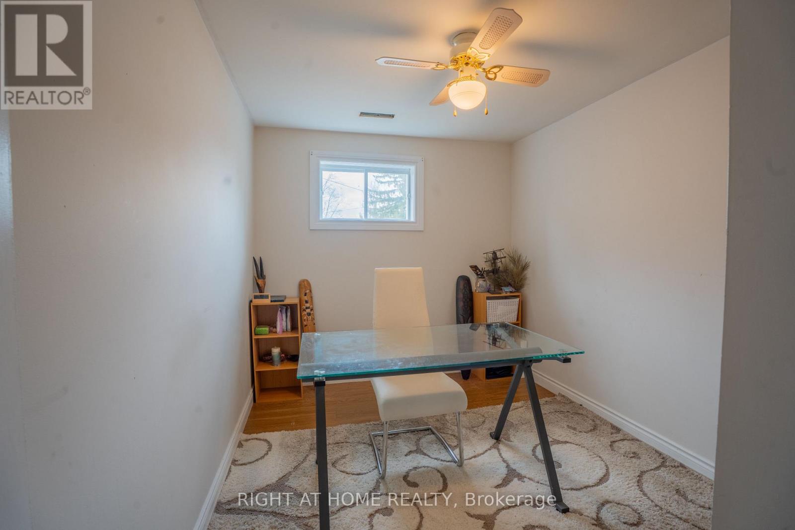 Lower secondary bedroom