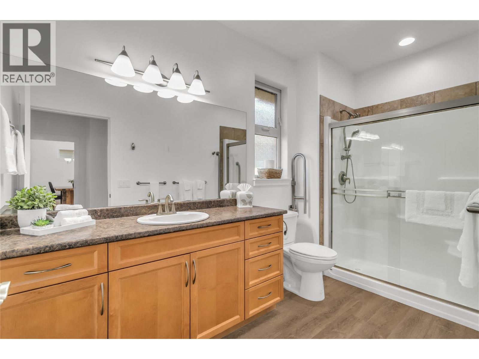 #153 4035 Gellatly Road S - 22