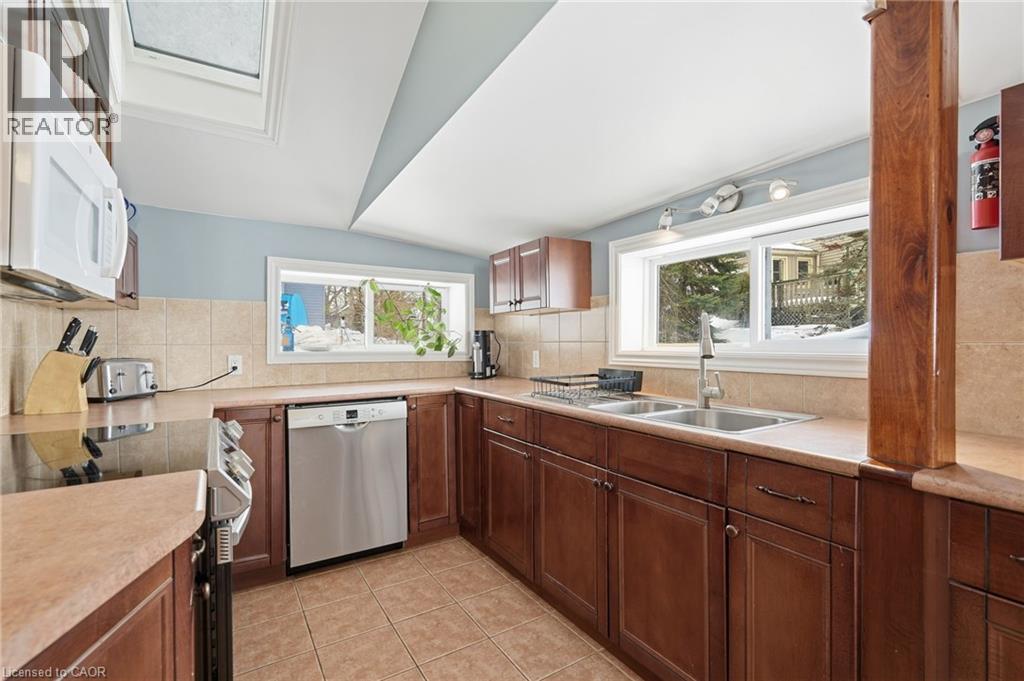735 SANDY BAY Road, Dunnville, Ontario, N1A2W6 — Photo 16