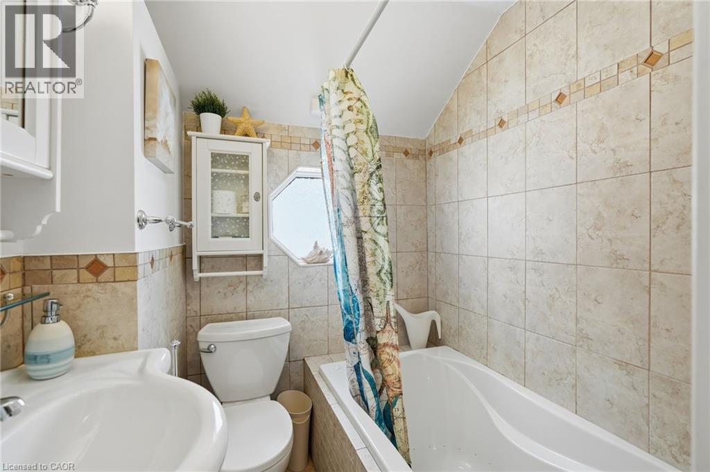 735 SANDY BAY Road - 22
