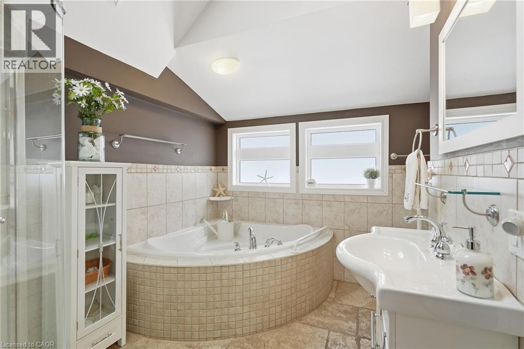 735 SANDY BAY Road - 12