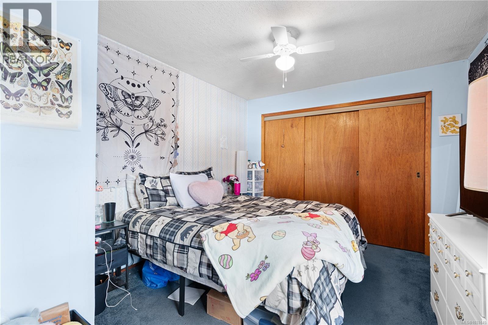 625 Broadway St - 24