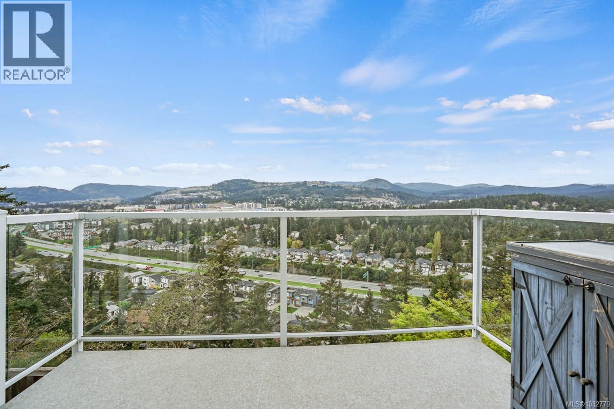  2562 Rosevista Place, Langford