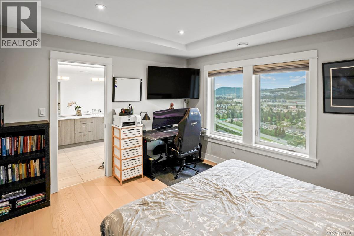  2562 Rosevista Place, Langford