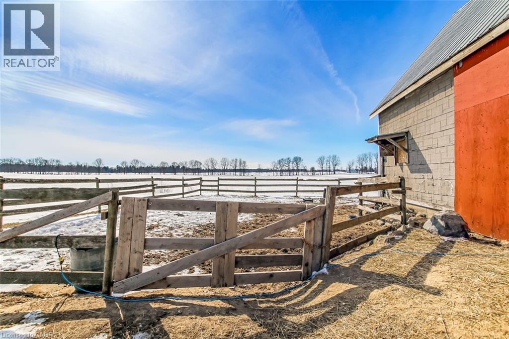 1724 NORFOLK COUNTY ROAD 21, Delhi, Ontario, N4B2W4 — Photo 34