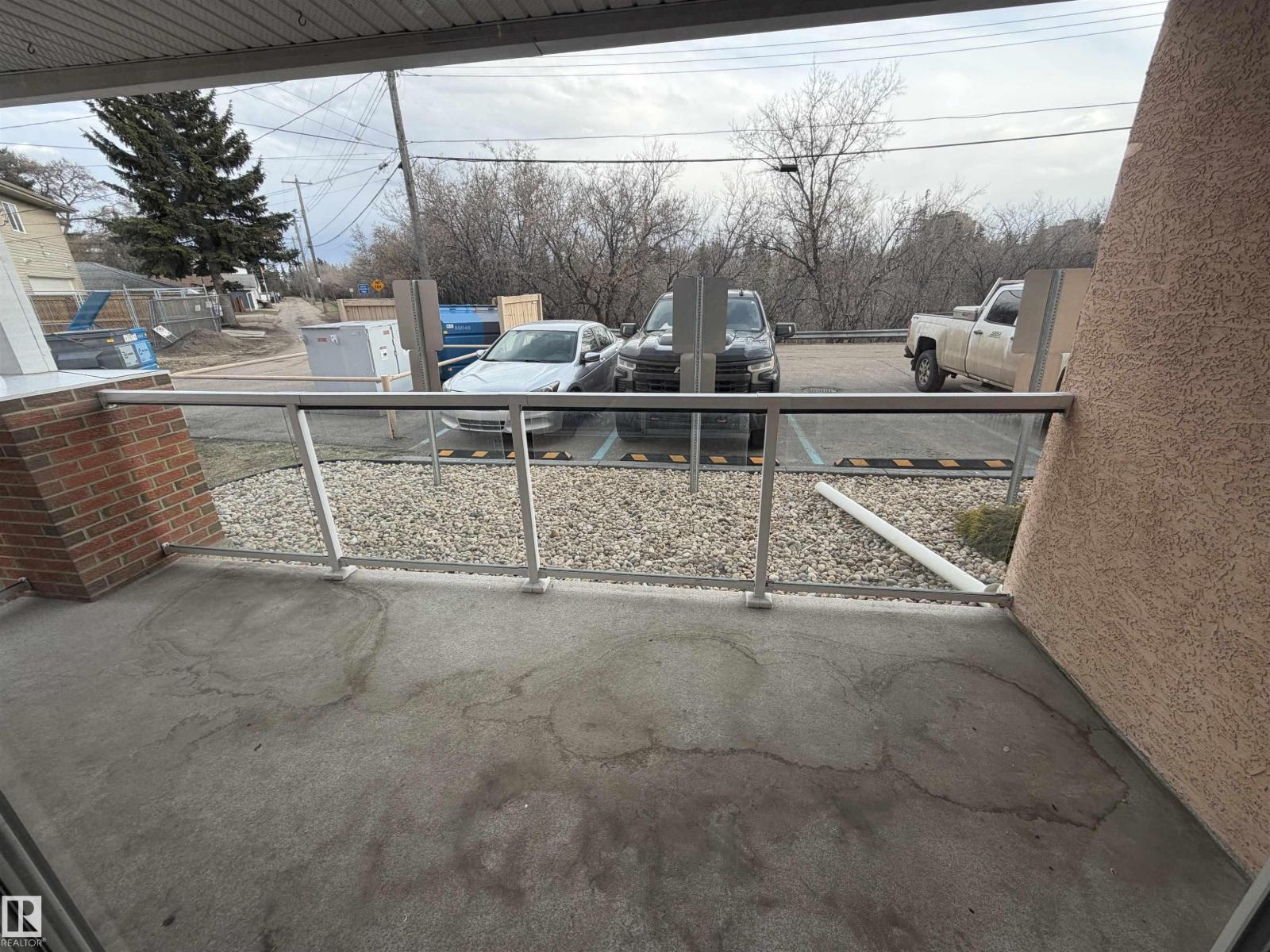 #104 8119 112 AV NW NW, Edmonton