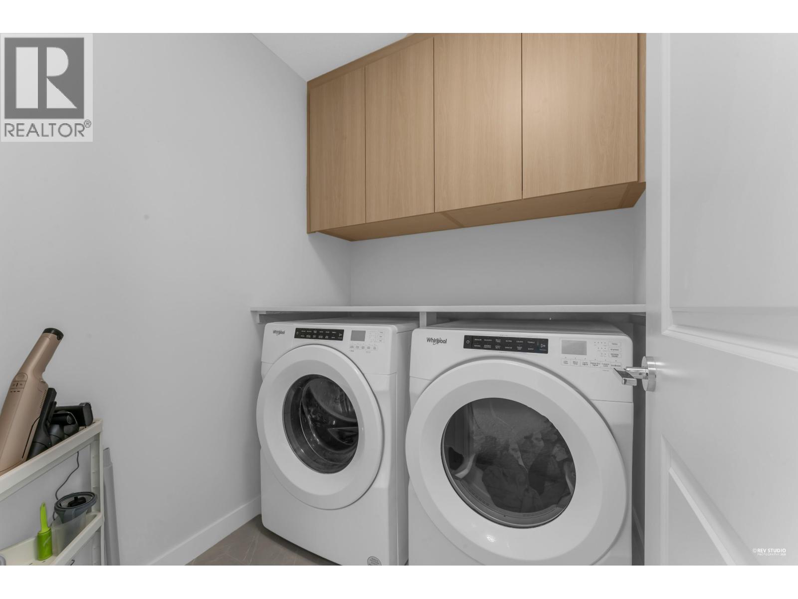 #103-5311 ADMIRAL Way, Delta