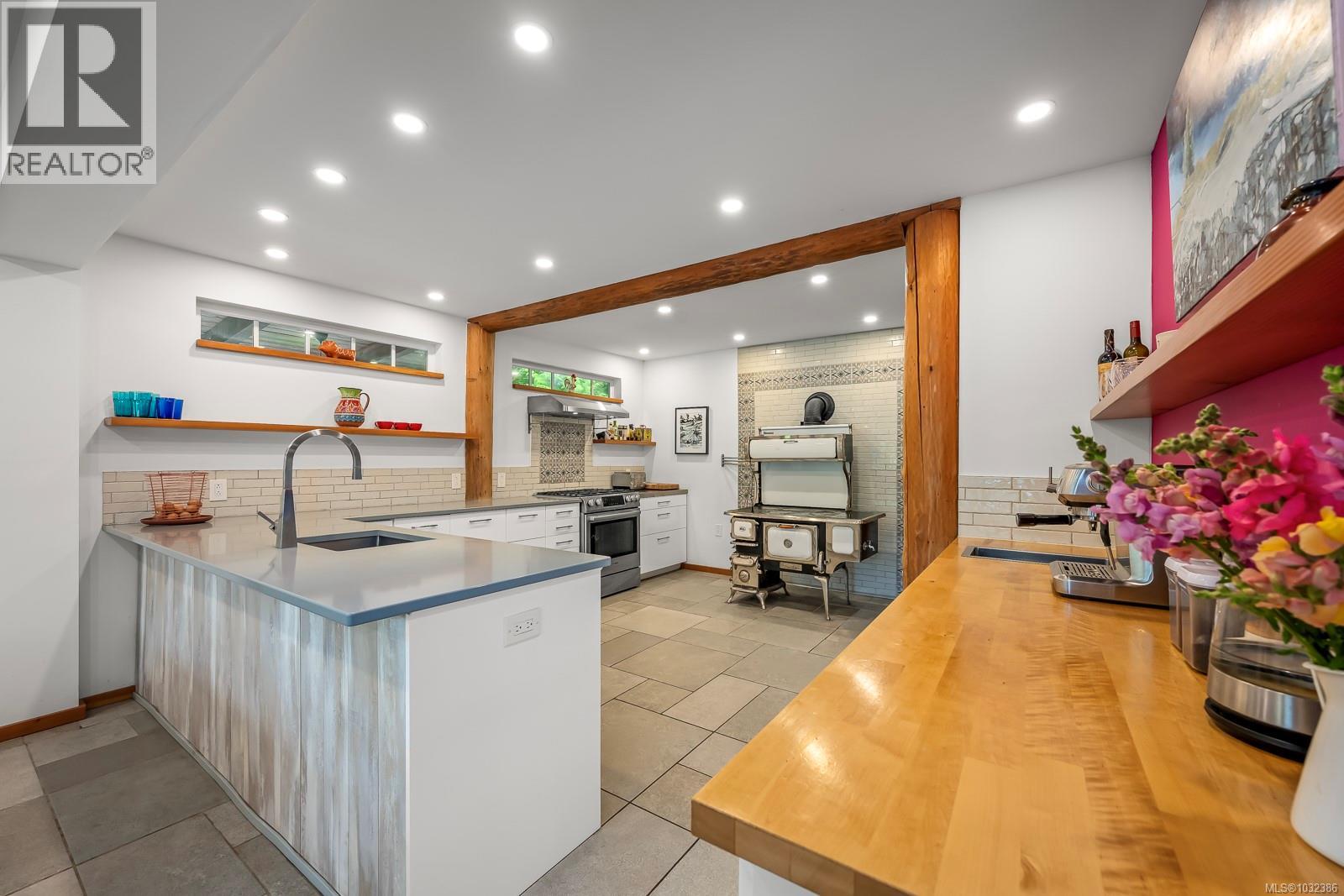 481 OLMSTEAD RD - 10