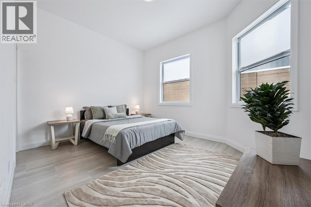 149 WOOLWICH Street - 26