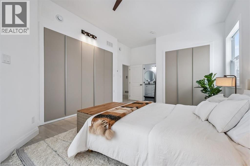 149 WOOLWICH Street - 37
