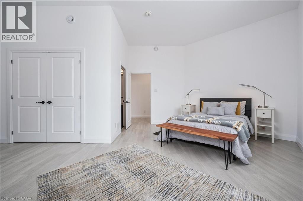 149 WOOLWICH Street - 32