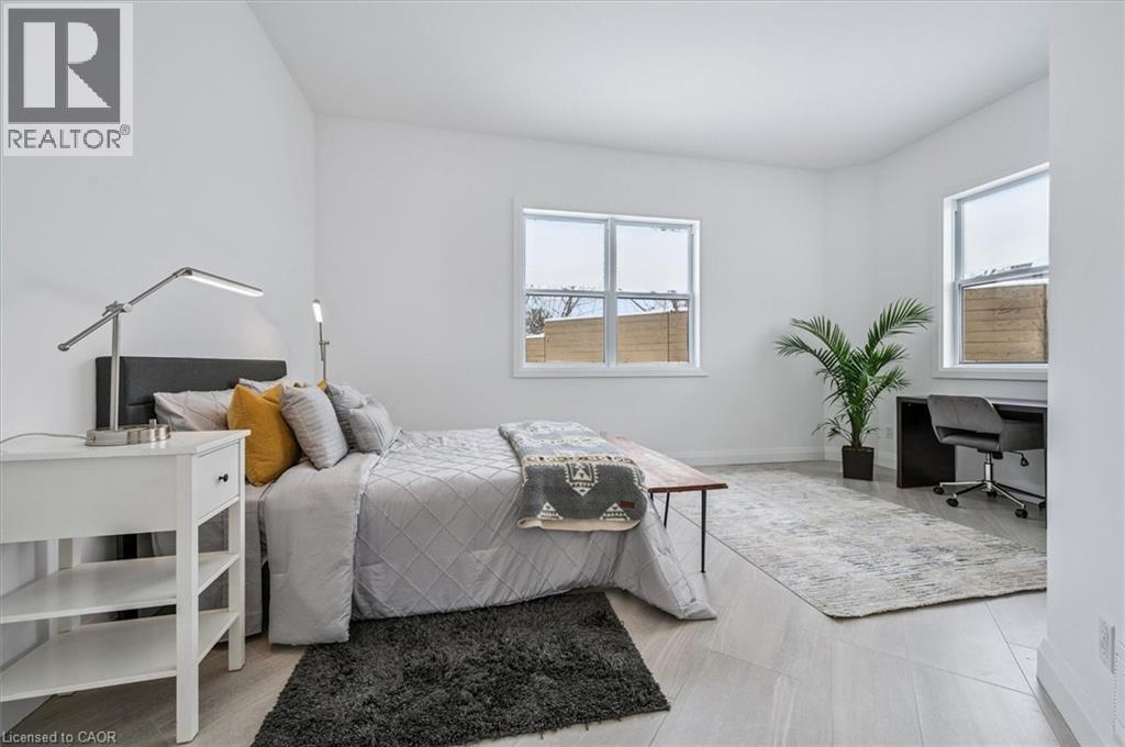 149 WOOLWICH Street - 31