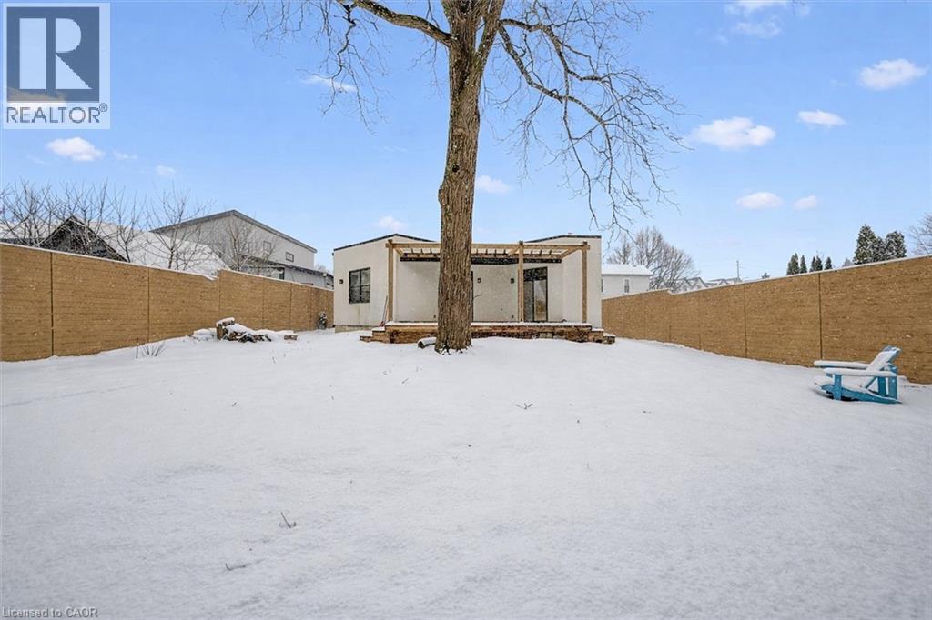 149 WOOLWICH Street - 44