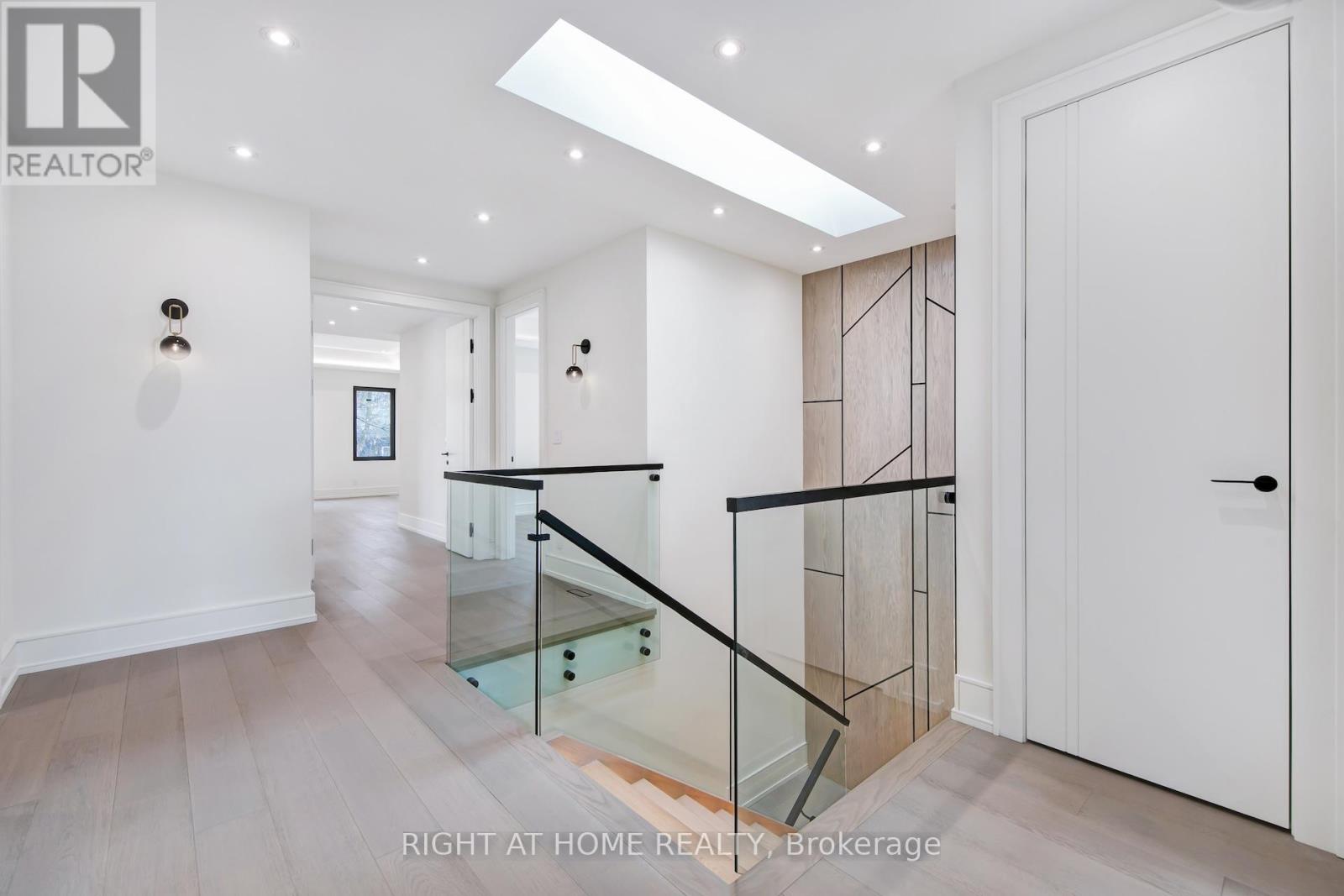 84 MOSLEY STREET — photo 20