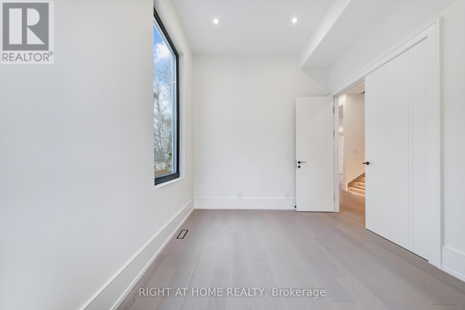 84 MOSLEY STREET — photo 6