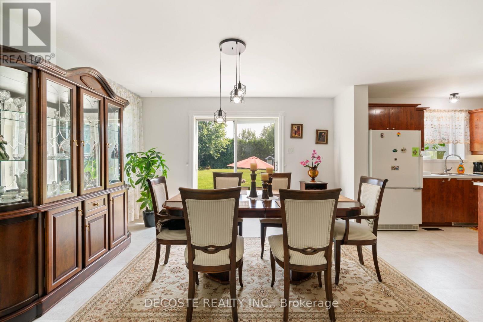 6123 MACBAIN STREET - 8