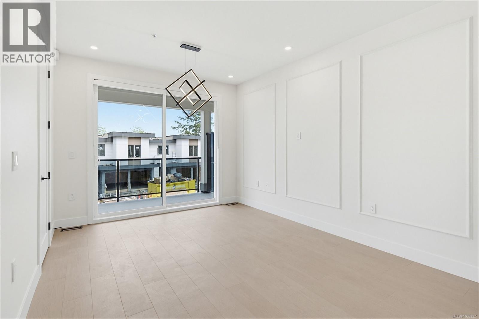  2120 Kingbird Drive, Langford