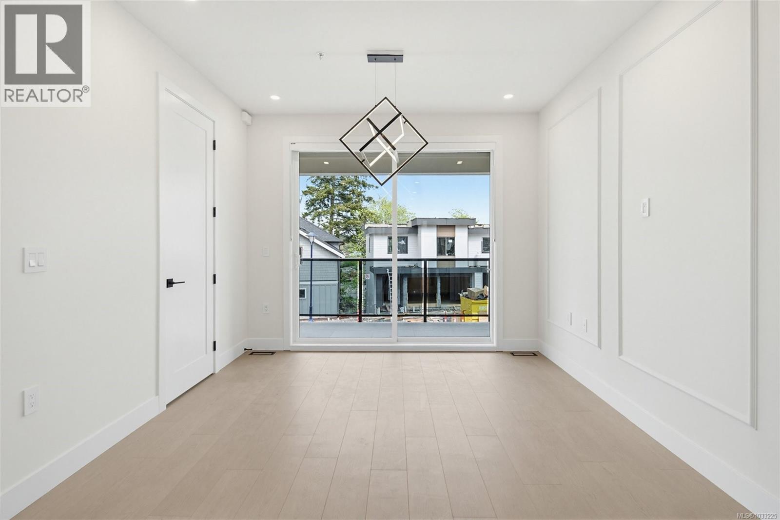  2120 Kingbird Drive, Langford