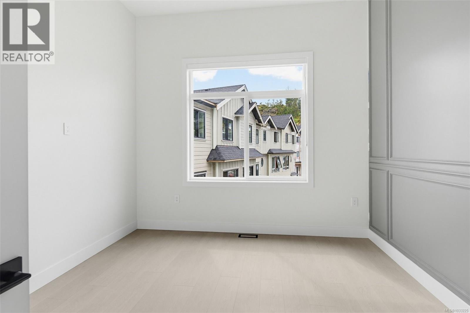  2120 Kingbird Drive, Langford