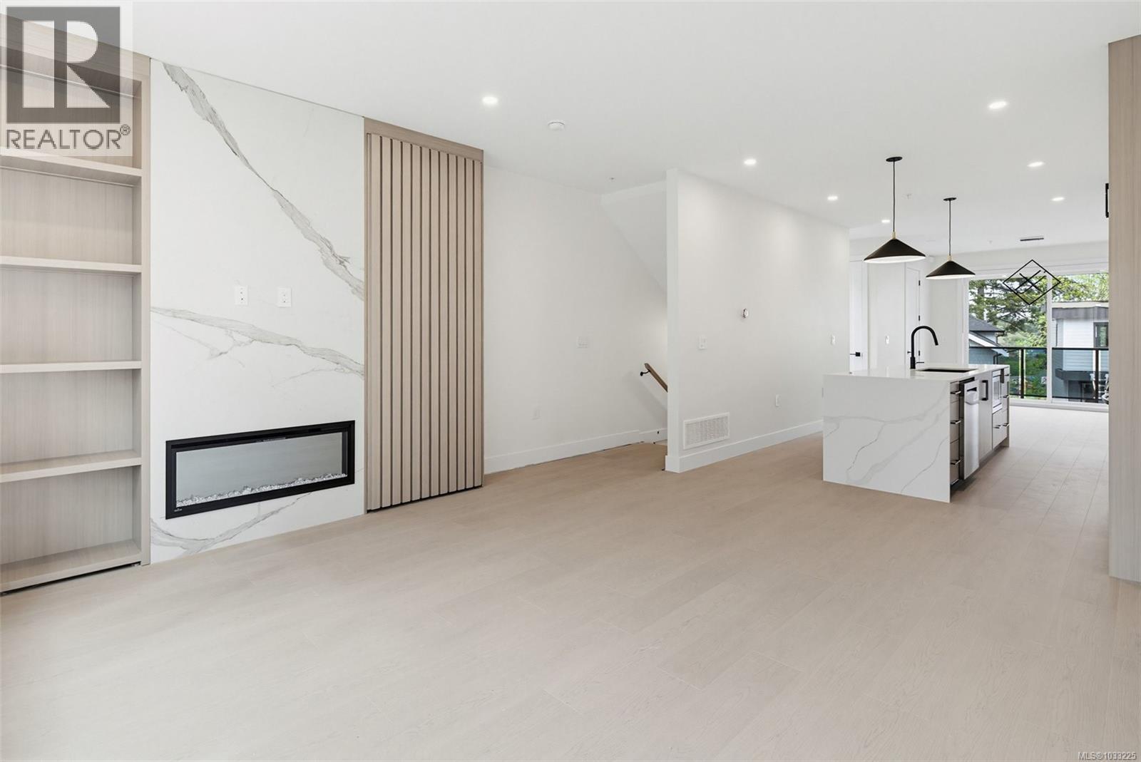  2120 Kingbird Drive, Langford